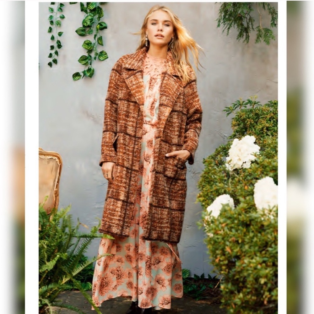 HappyxNature Kate Hudson Plaid Coat